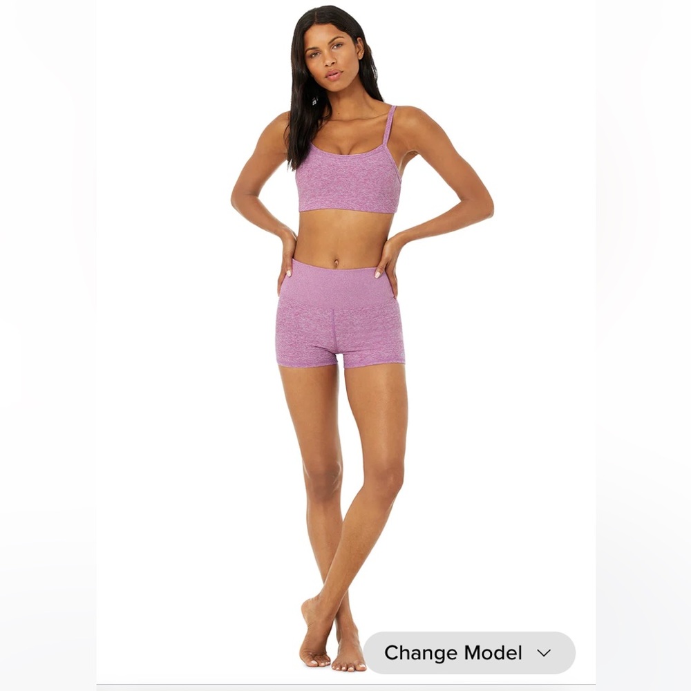 NWOT Alo Yoga Alosoft Aura Short XS
